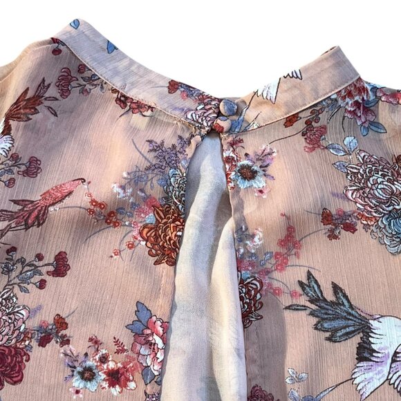 Gimmicks by BKE Buckle Ruffle Open Tie Back Boho Floral Top - Large - Picture 10 of 16